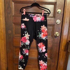 Peloton Apparel Cadence Set- Legging and matching sports bra